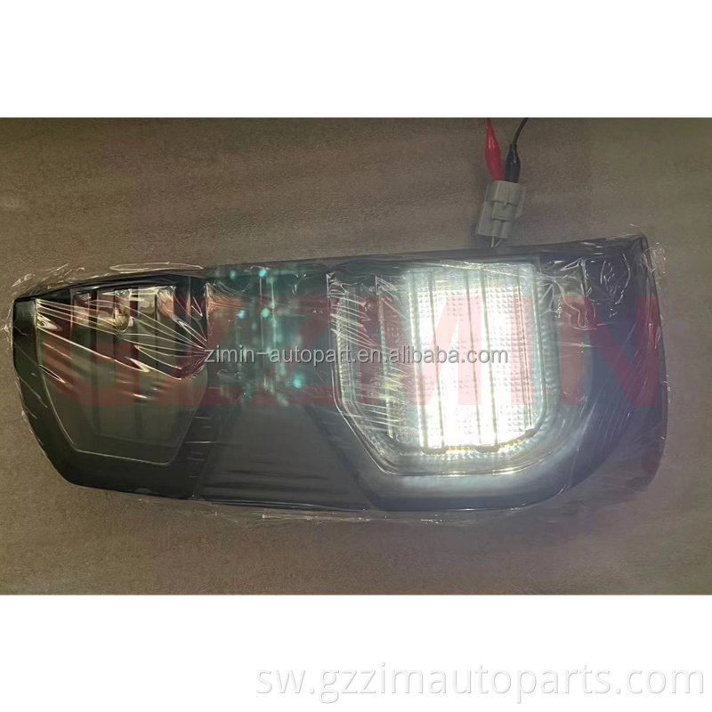 Pickup 4*4 vifaa vya nje vya taa iliyoongozwa taa ya nyuma ya taa inayofaa kwa Hilux Vigo 2020